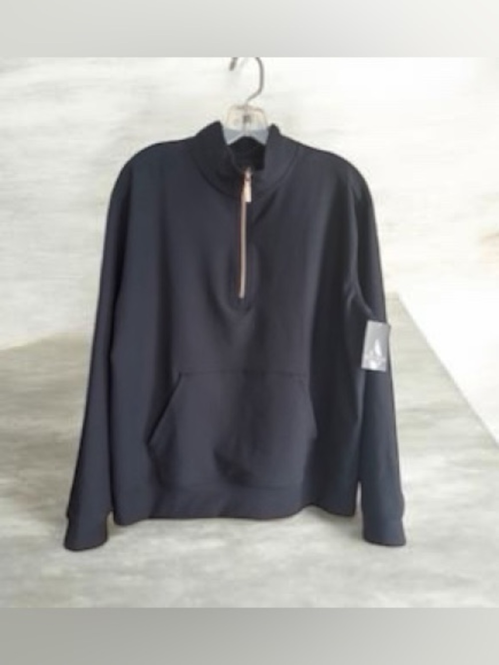 NWT! Skechers Go Luxe Blacked Ribbed 1/4 Sleeve Zip Top | Large
